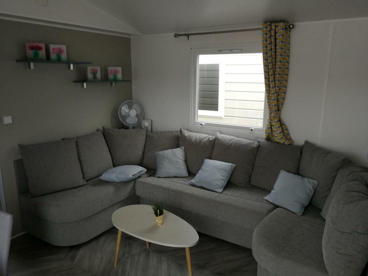 Bungalow 3Ch 2Sdb 8 Pers. Les Mathes ภายนอก รูปภาพ